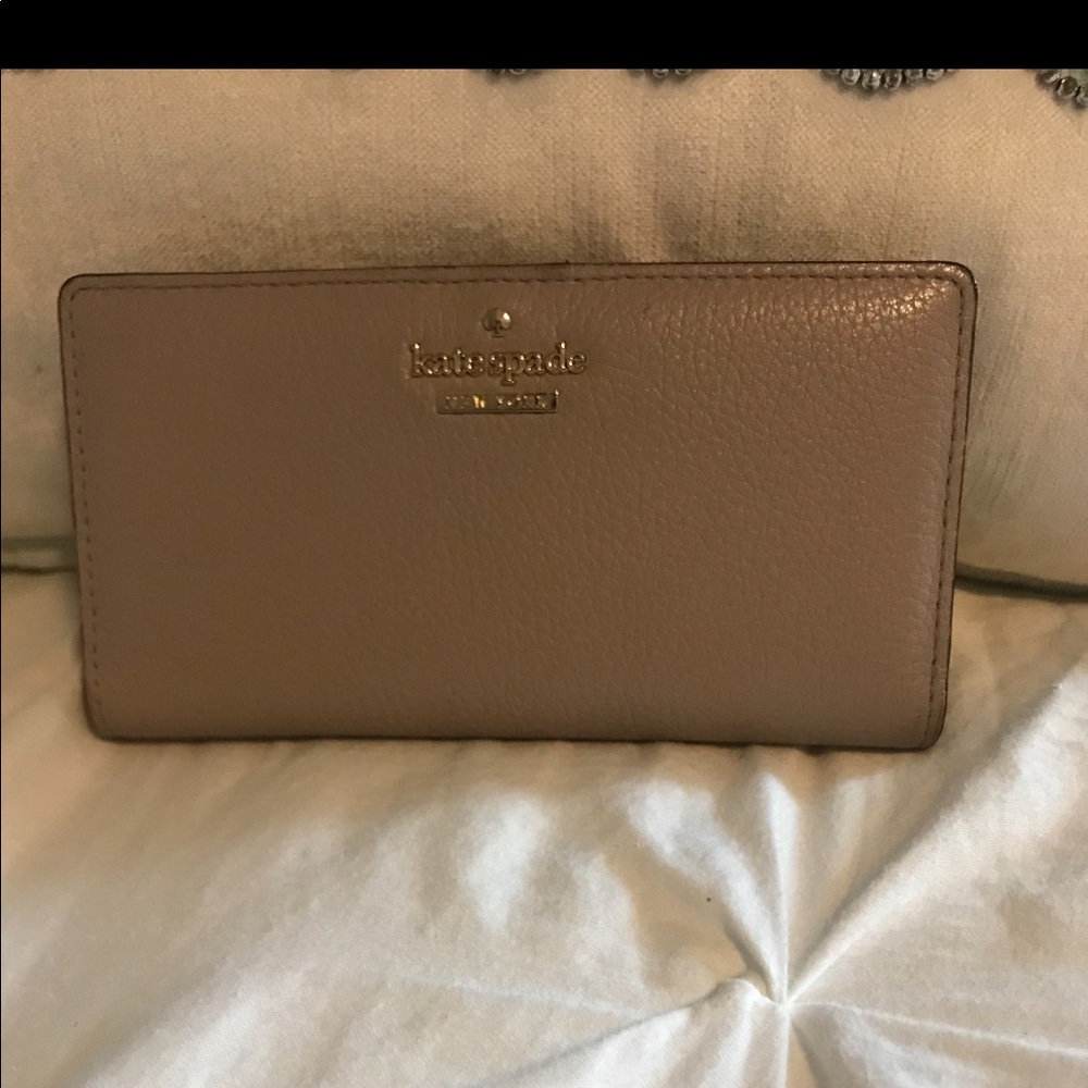 Kate spade wallet